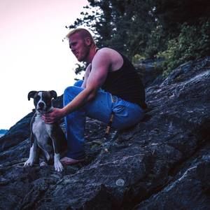 Meet your Posher, Chris